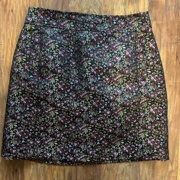 LOFT Floral Print Mini Skirt Women’s Size 6 Petite Business Casual Cockatil - Picture 1 of 8